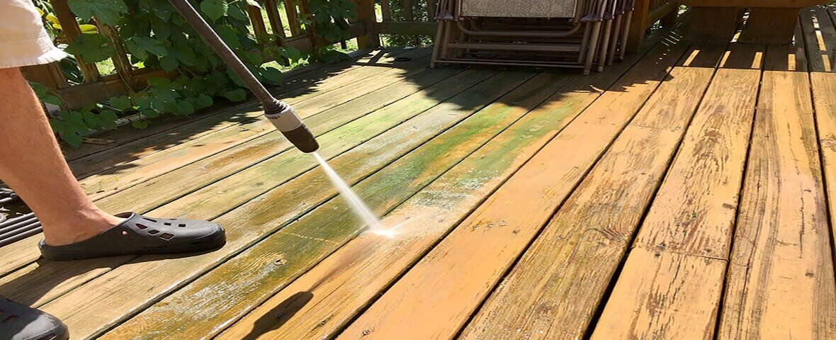 deck refinishing example